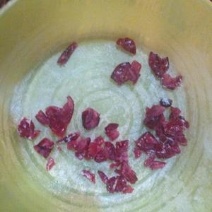 抹茶蔓樾莓乳酪圣诞树戚风的做法 步骤9