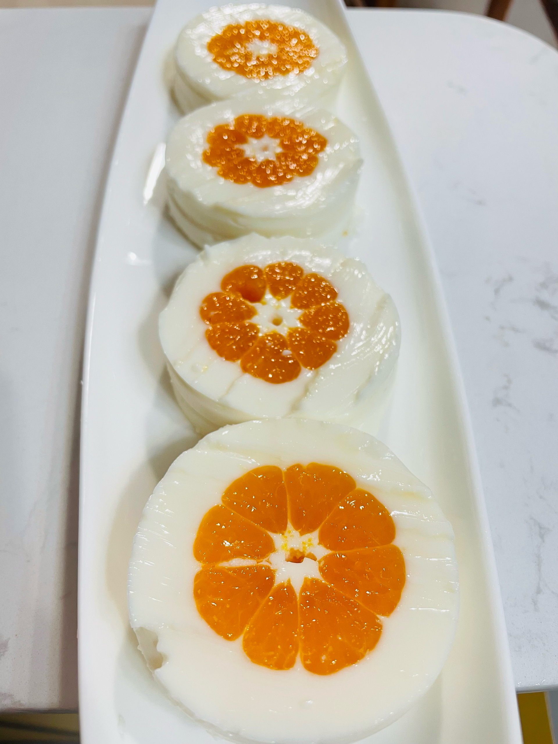 QQ弹弹❗️果味十足的橘子奶冻❗️这样做的果冻，全家都爱吃