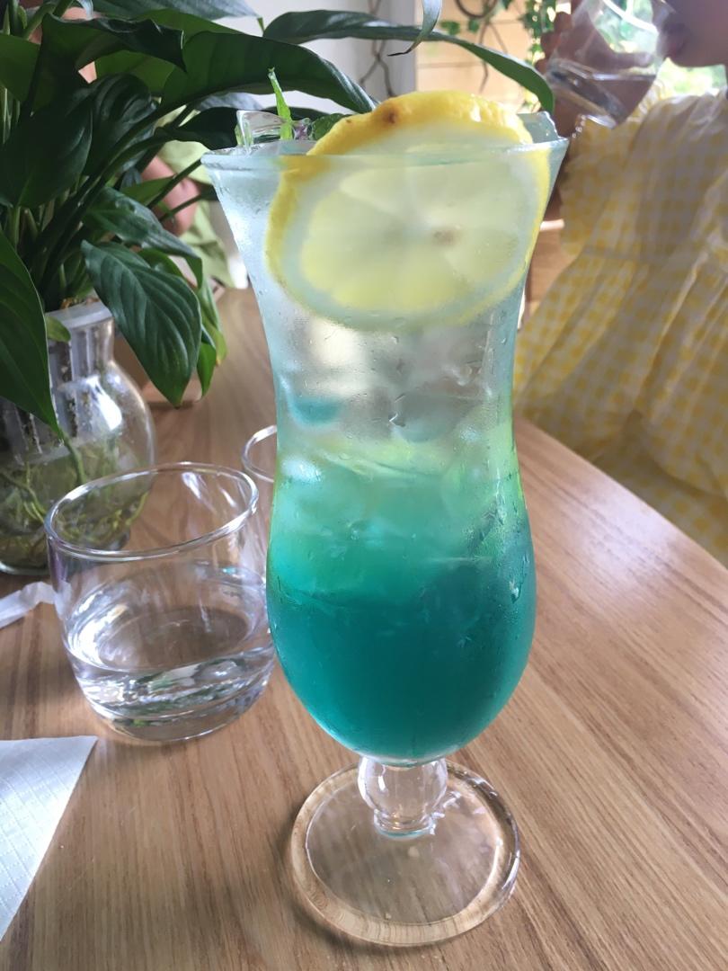 虾滑紫菜蛋汤