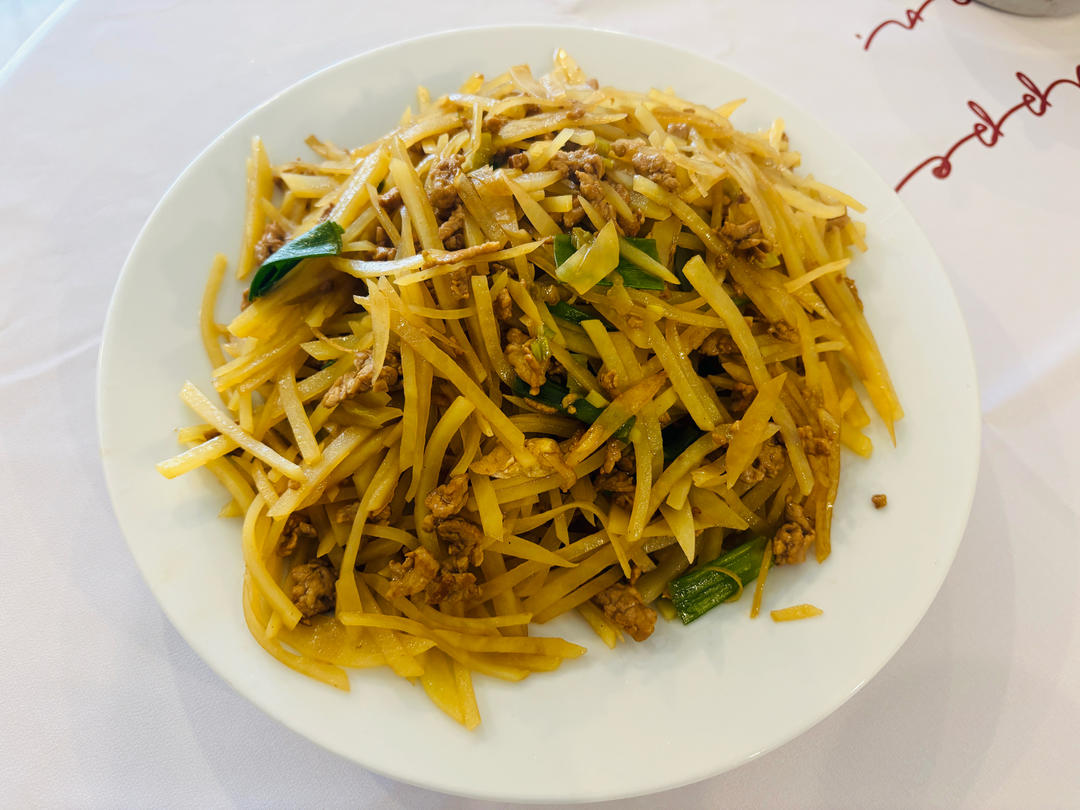 简单快手的土豆丝炒肉丝！拌饭绝绝子！！