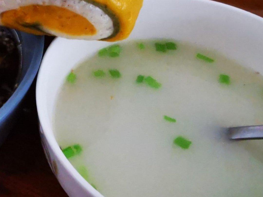 奶白鲫鱼汤