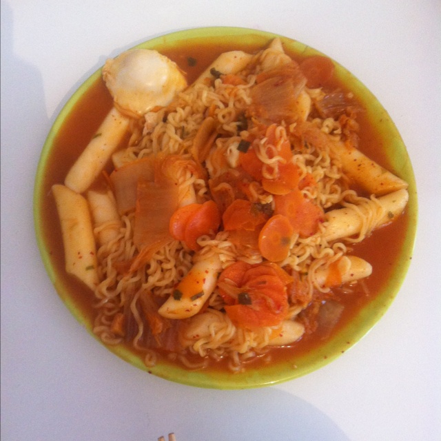 正宗韩国泡菜年糕方便面