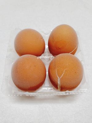 一个鸡蛋竟能煎出5个荷包蛋（只需做到这一步）的做法 步骤2