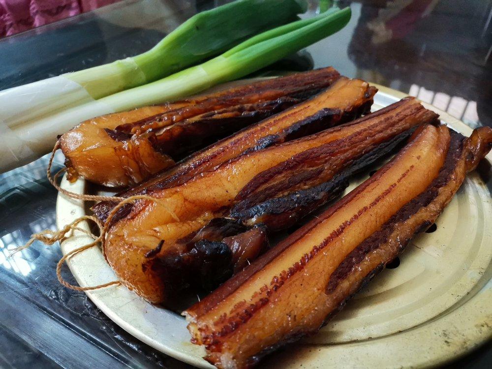 在家里就能熏腊肉，鸡腿