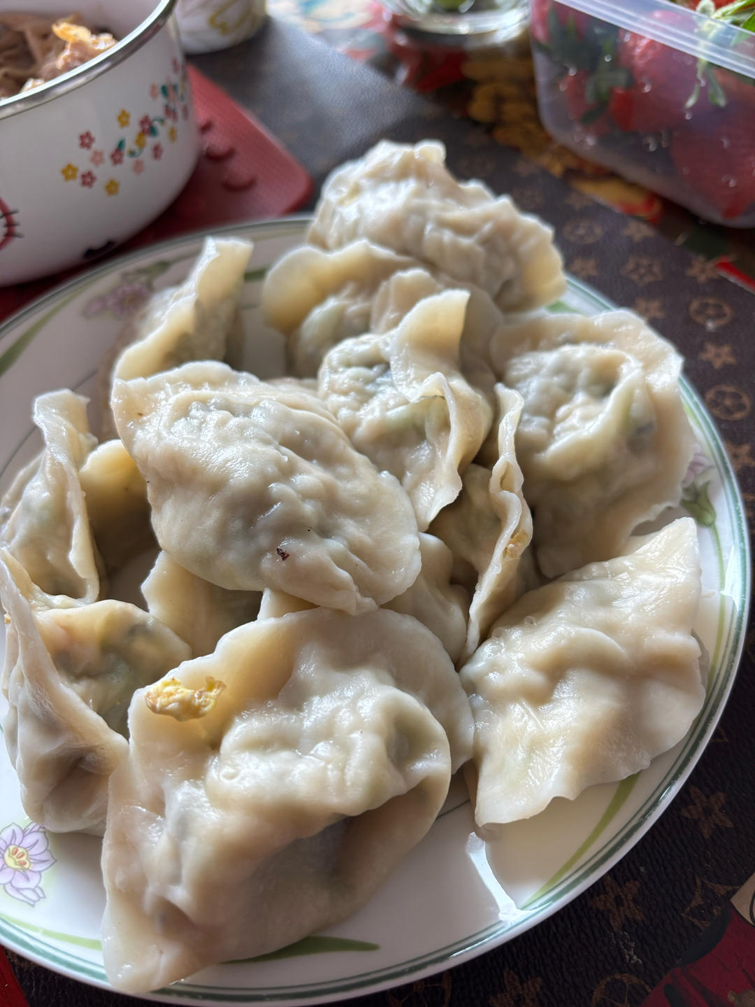 手工揉面三分钟，又韧又薄又好包的饺子皮