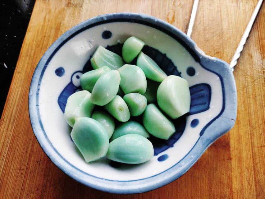 两天满绿，随时可以腌的腊八蒜