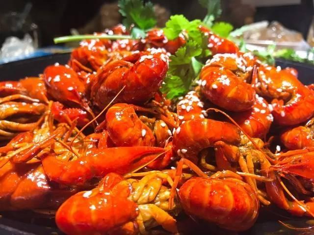 香辣小龙虾