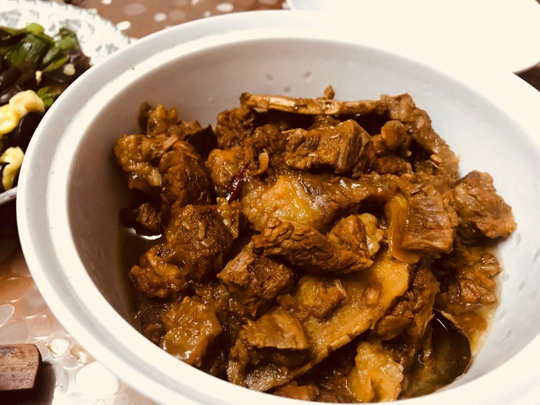 可以吃一辈子的红烧牛腩