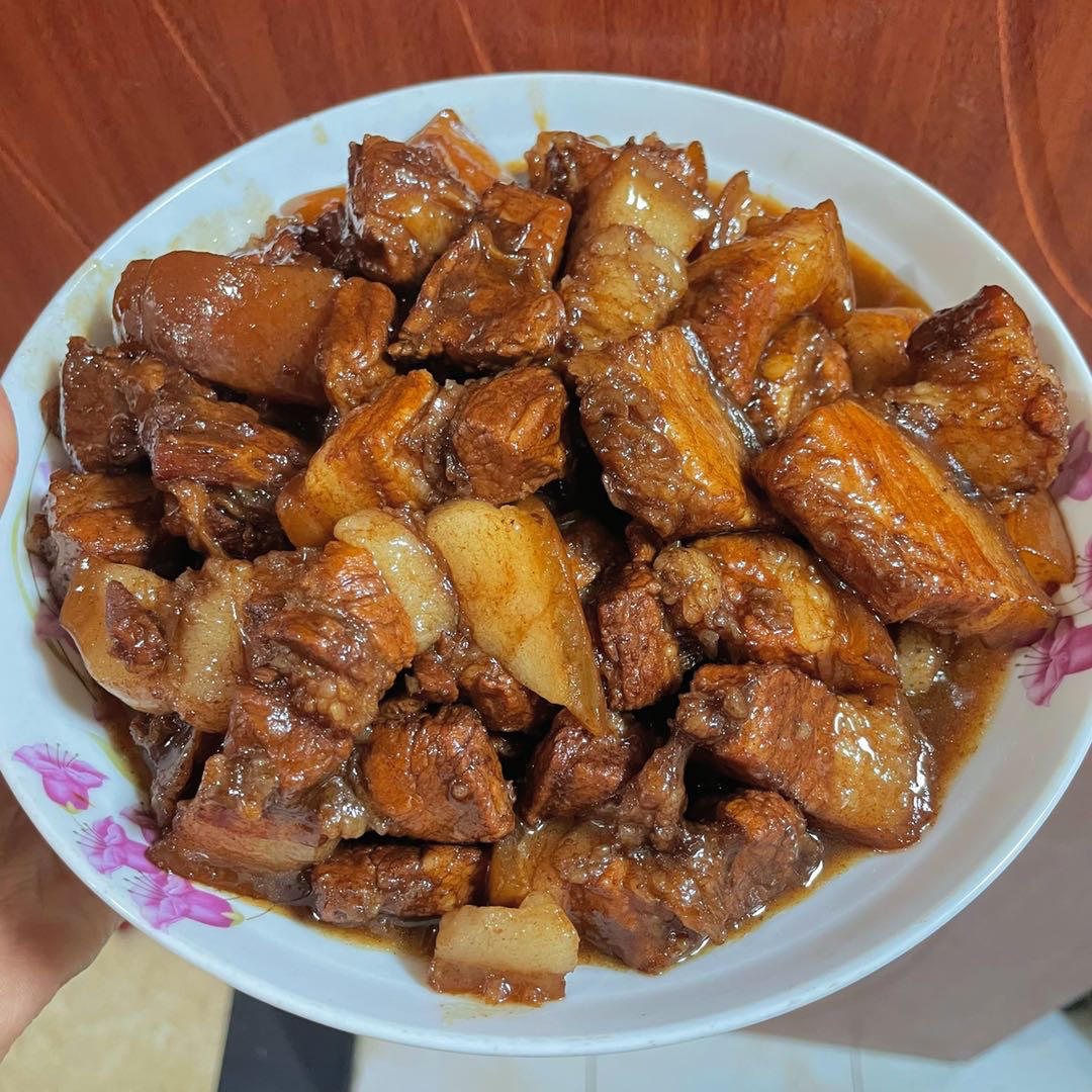 不焯水不放油的家常红烧肉