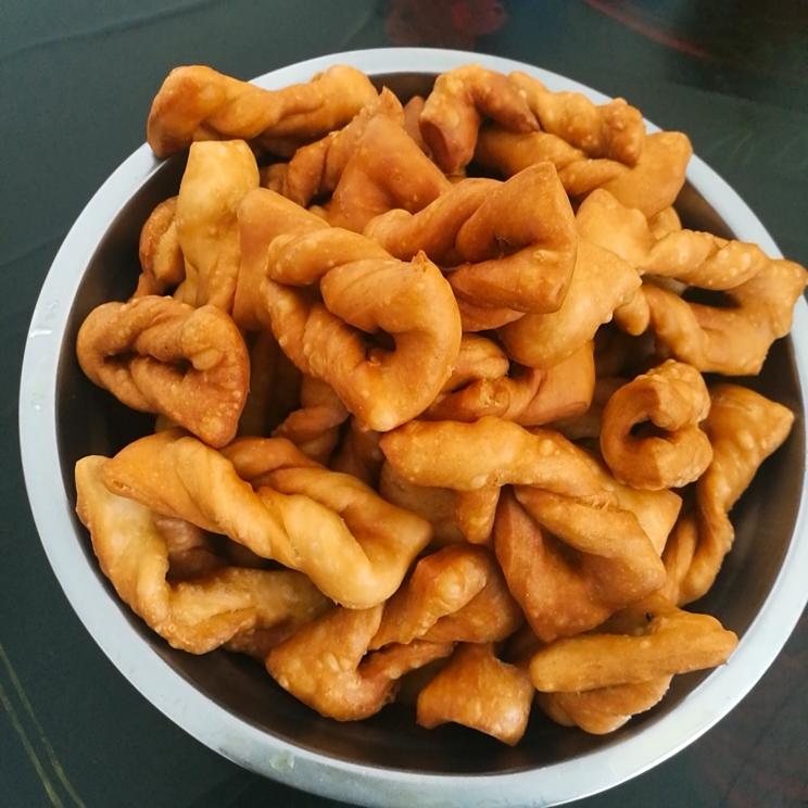 撒子，油饼，油条，果果的做法 步骤6