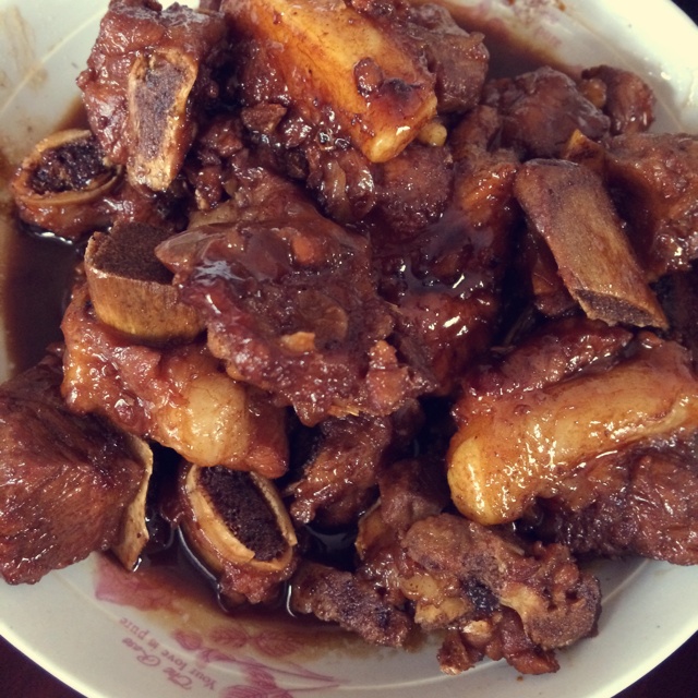 红烧排骨