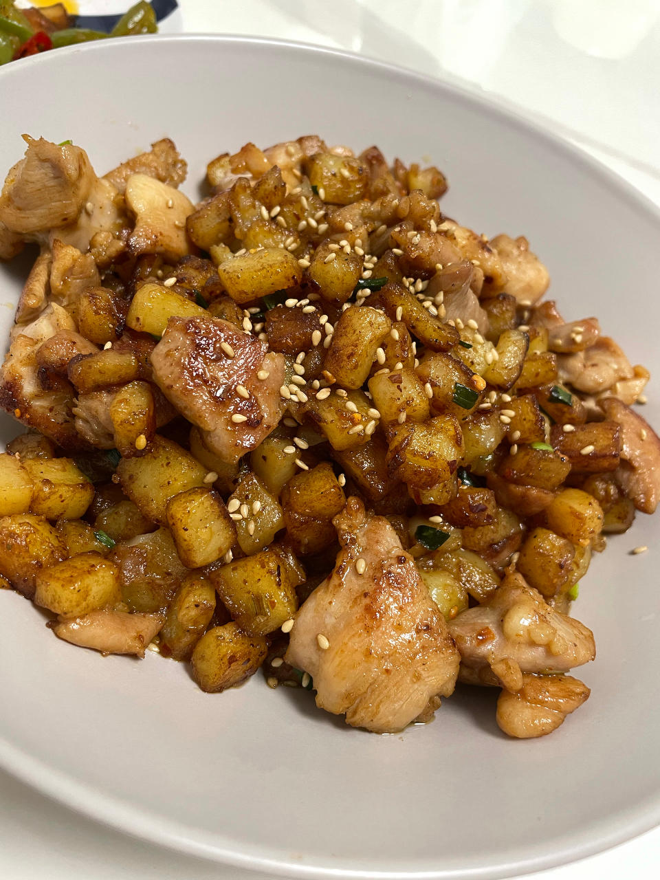 一道怎么做都好吃的干煎土豆鸡丁（红烧，咖喱，椒盐，孜然）