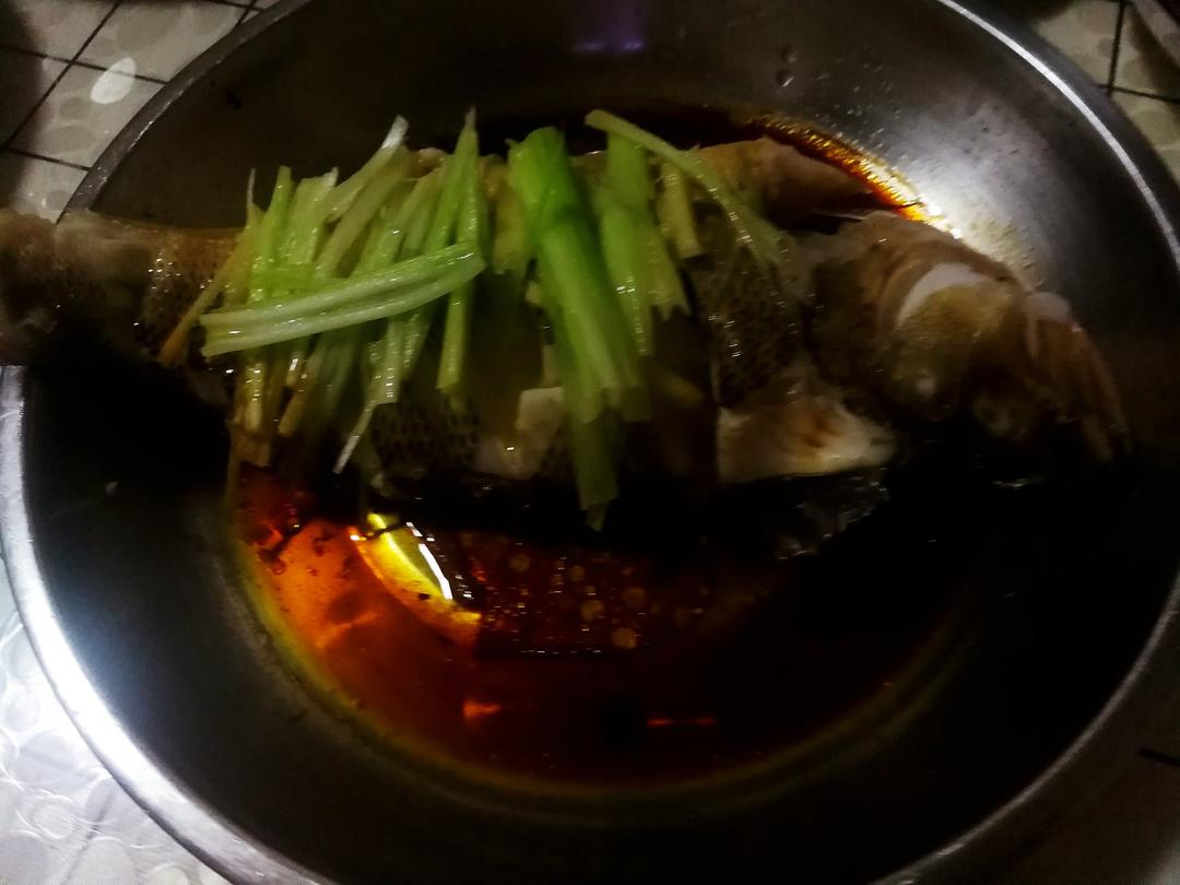清蒸鲈鱼