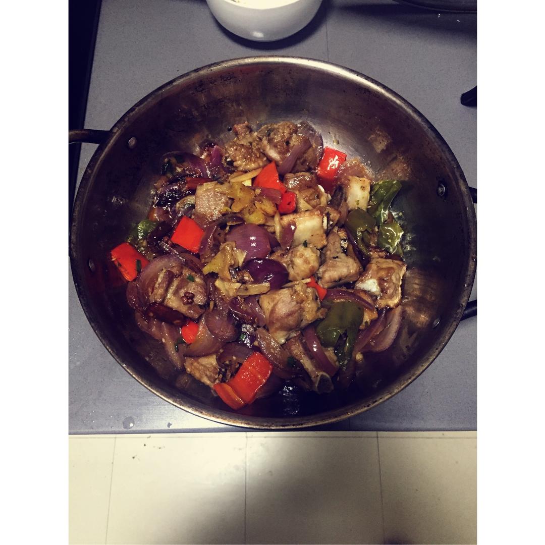 香辣干锅排骨