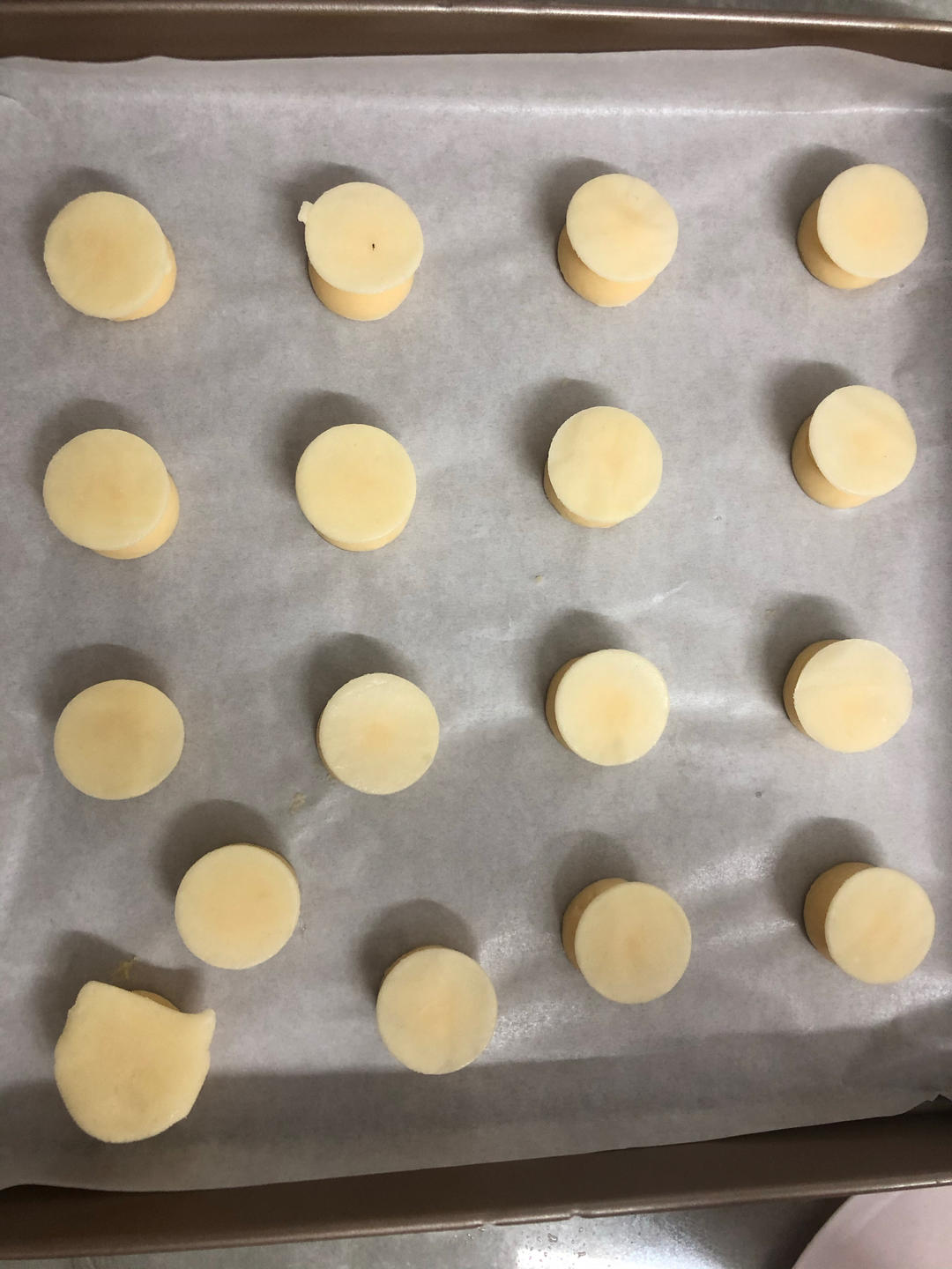 量产酥皮泡芙大揭密