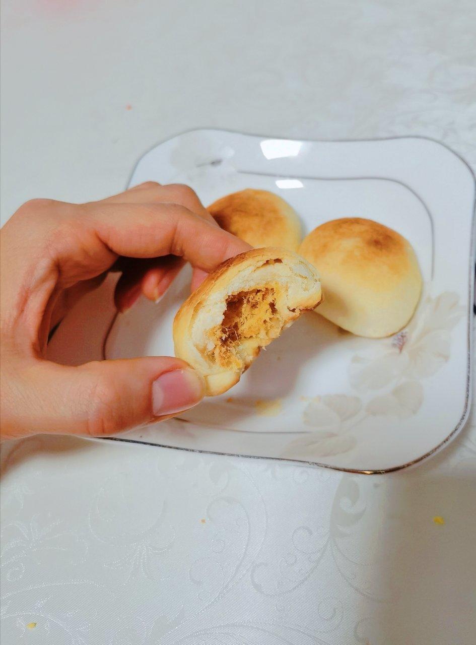 金丝肉松饼