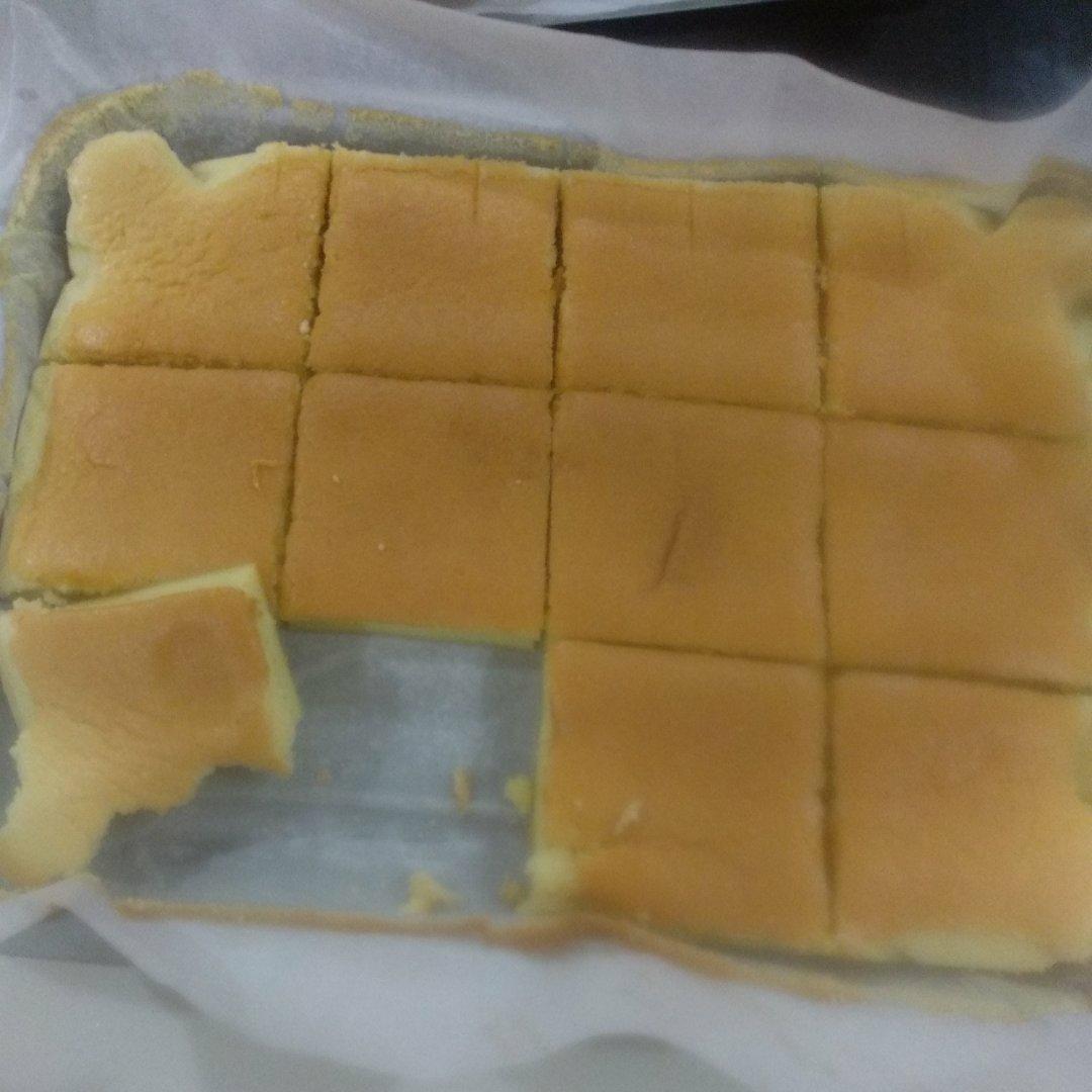 8寸方形戚风蛋糕