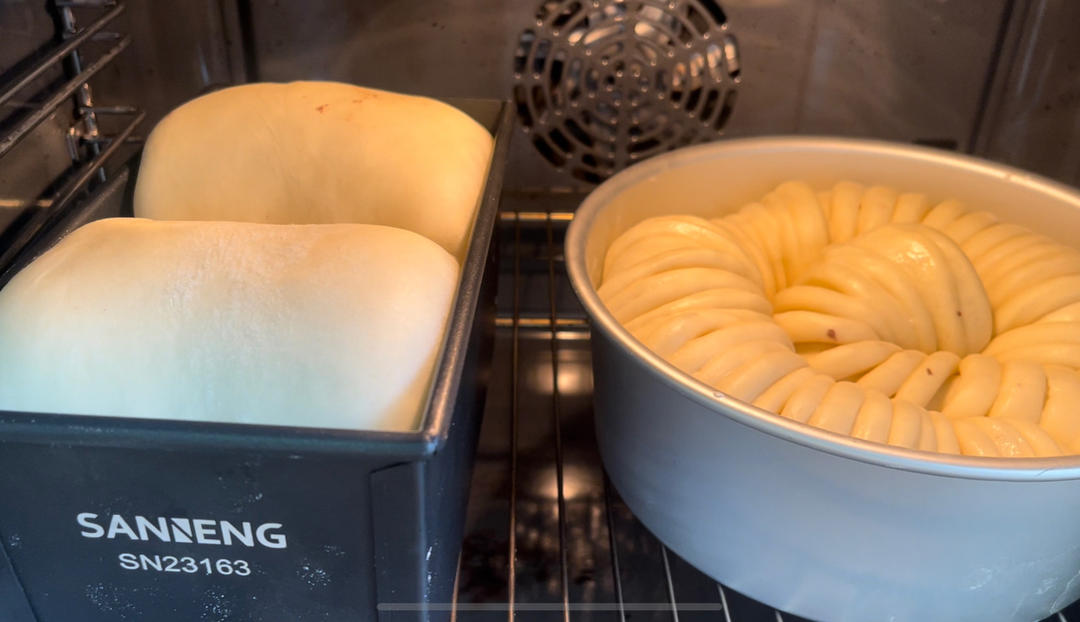 纯奶手撕吐司的做法 步骤1