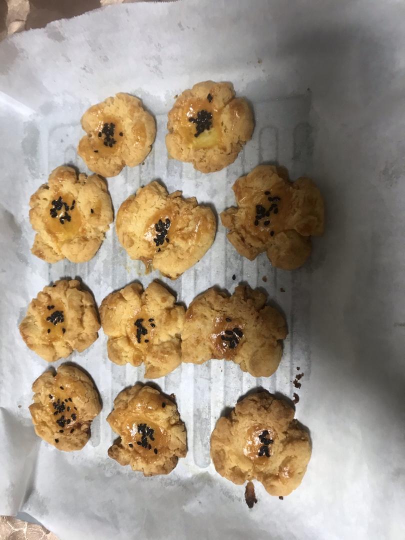 轻轻一按就碎掉的原味桃酥（不输猪油版）