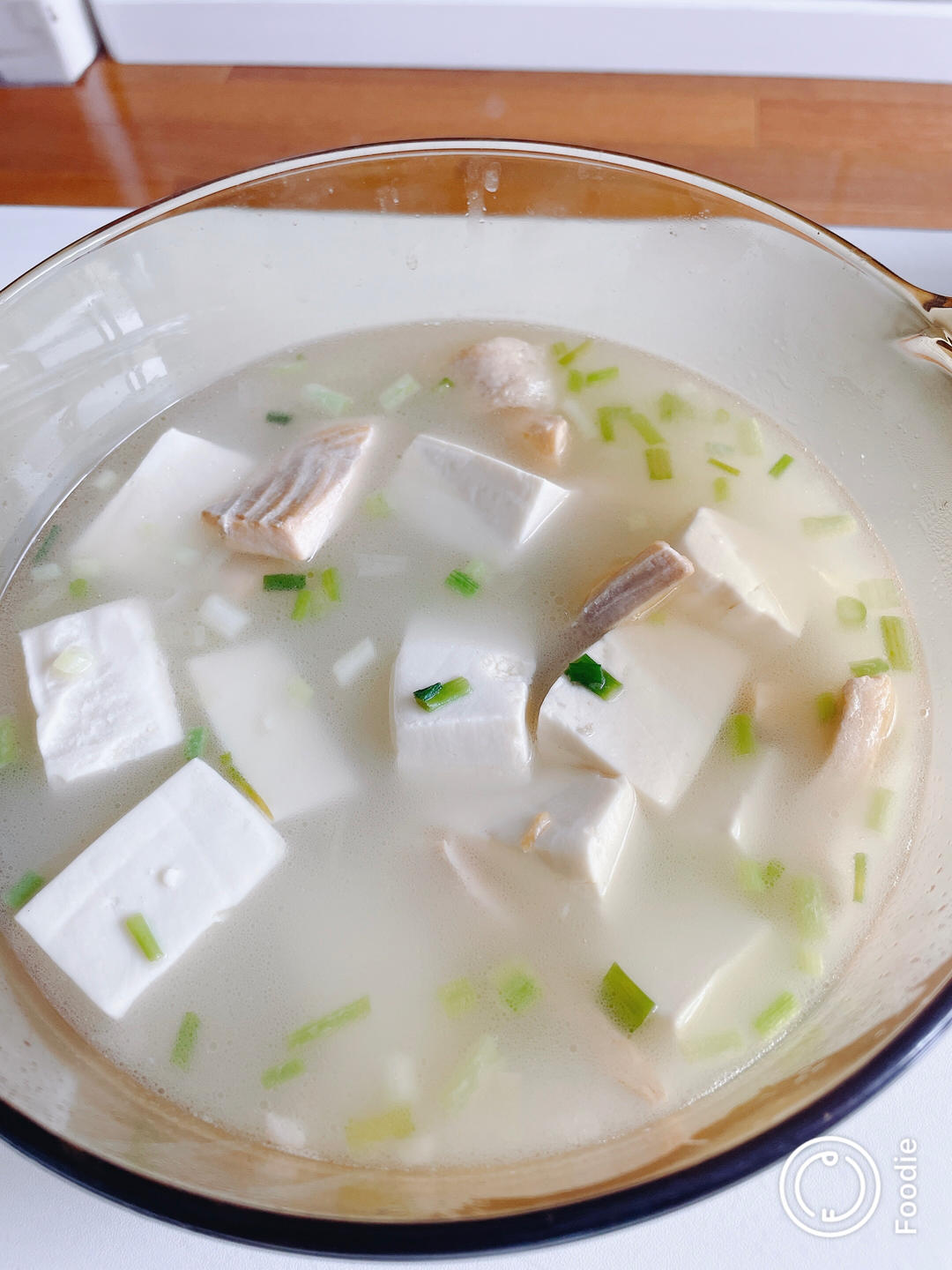 好喝的爆炸的三文鱼豆腐汤～