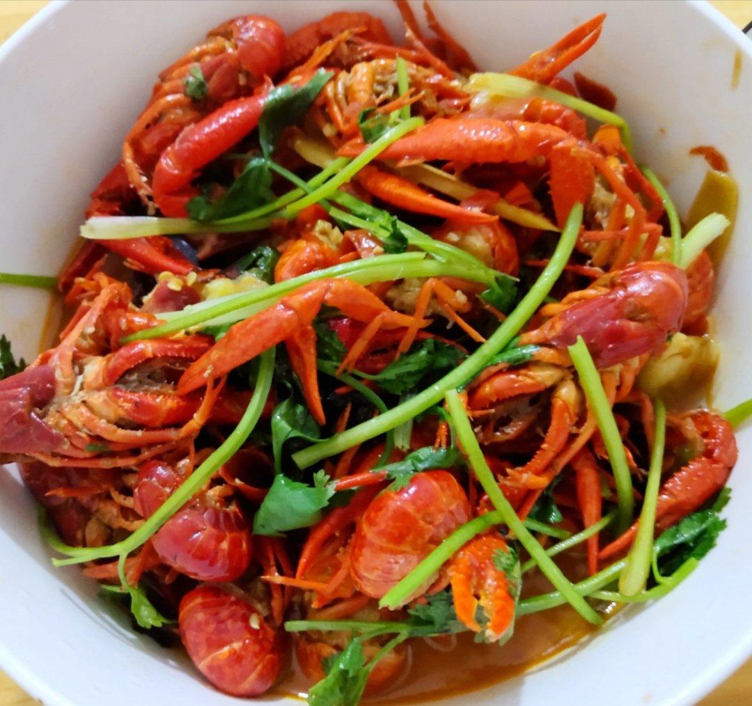 麻辣小龙虾