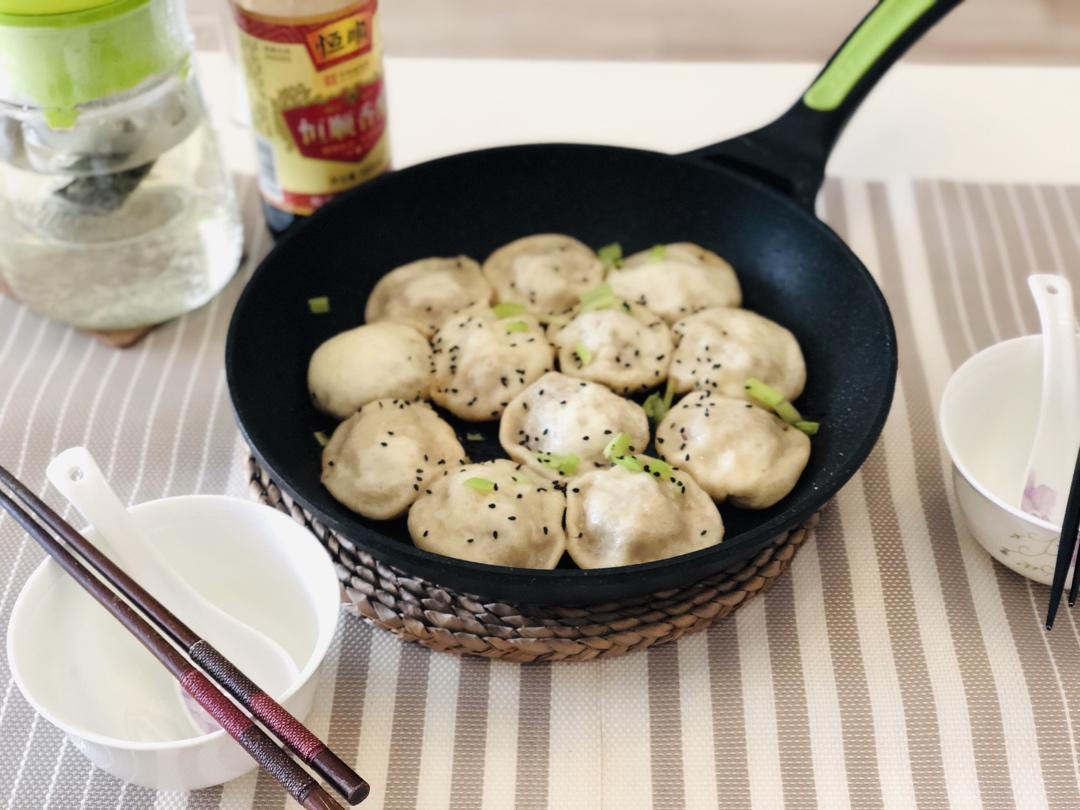 鲜虾猪肉生煎包（一定要看视频哟~）