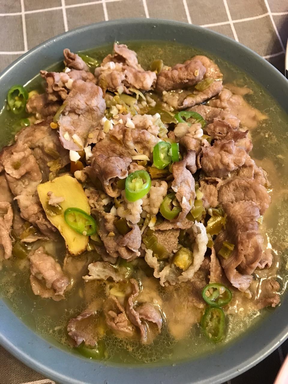 酸汤肥牛
