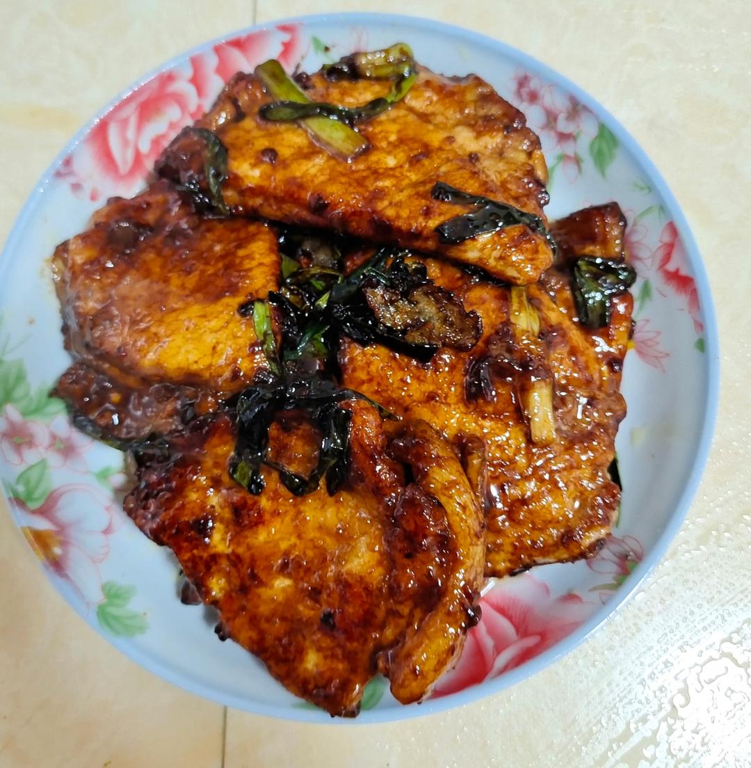 超嫩超香的葱烤大排