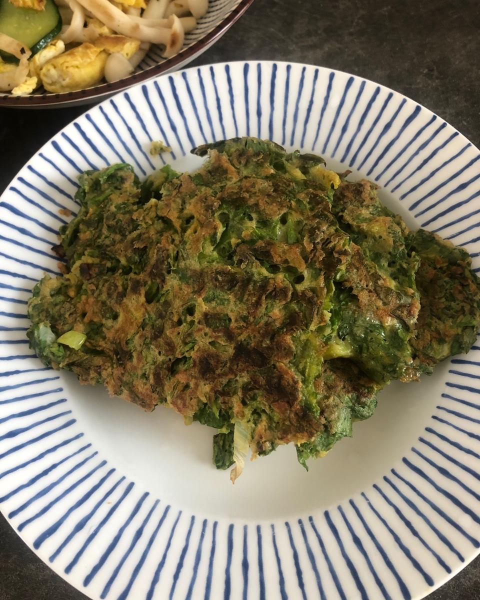 香酥芹菜叶蛋饼