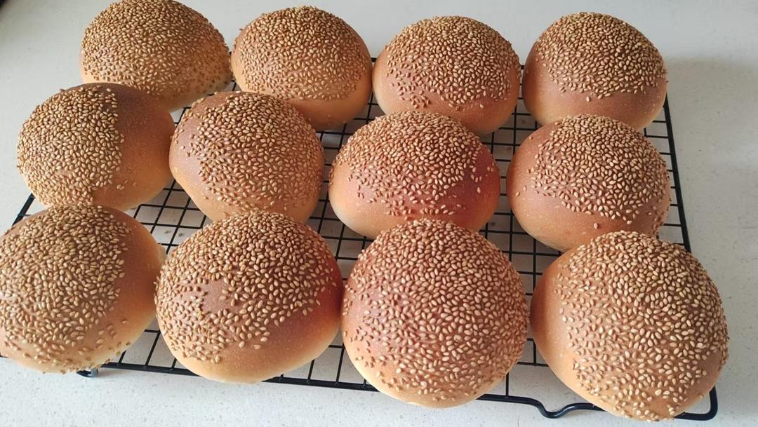 做了10000个汉堡胚后，我来教你最简单的做法