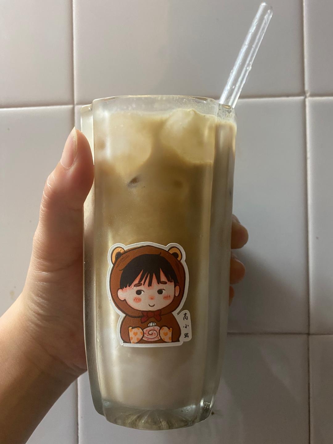 焦糖黄油拿铁咖啡太丝滑的做法