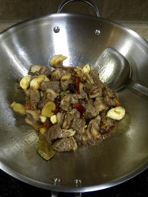 酸菜牛肉的做法 步骤6
