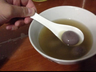黑芝麻汤圆