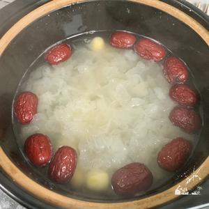 红枣枸杞炖雪蛤的做法 步骤7