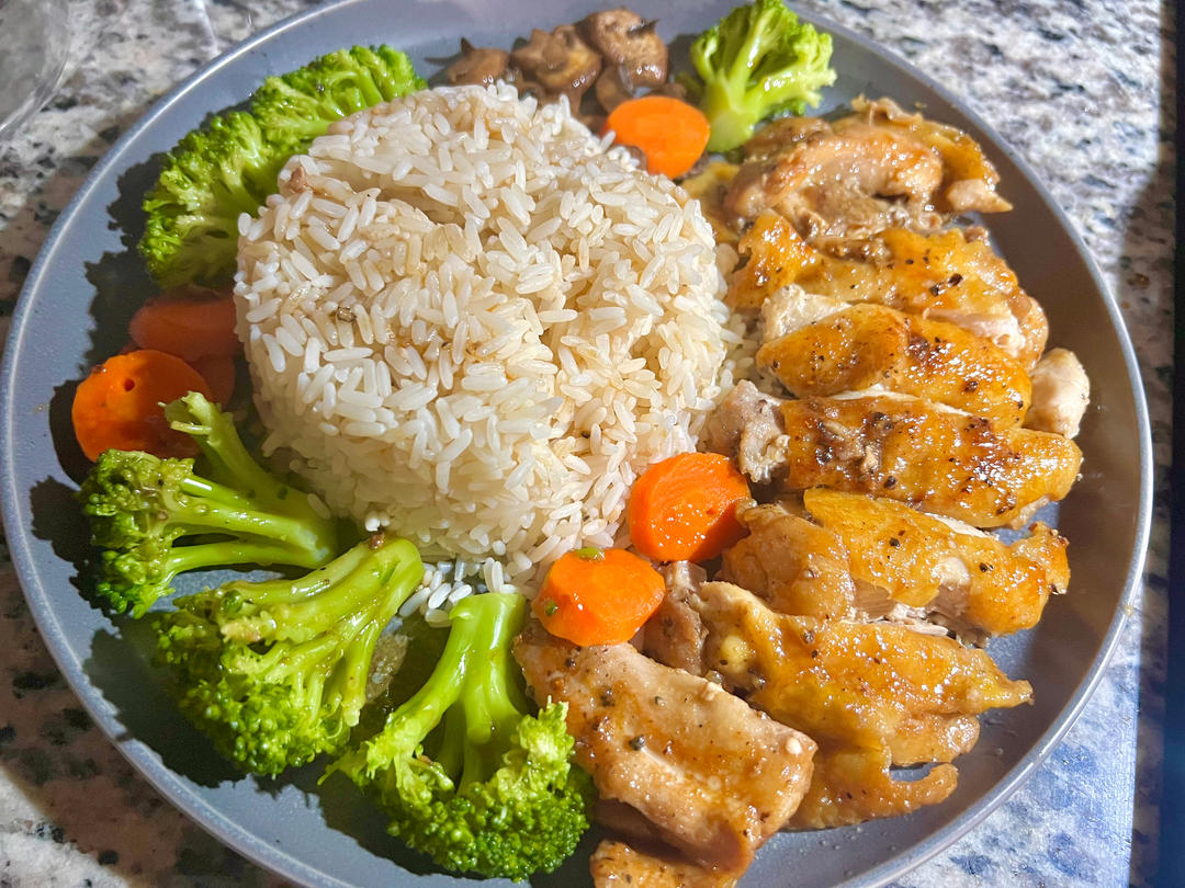 蜜汁照烧鸡肉饭