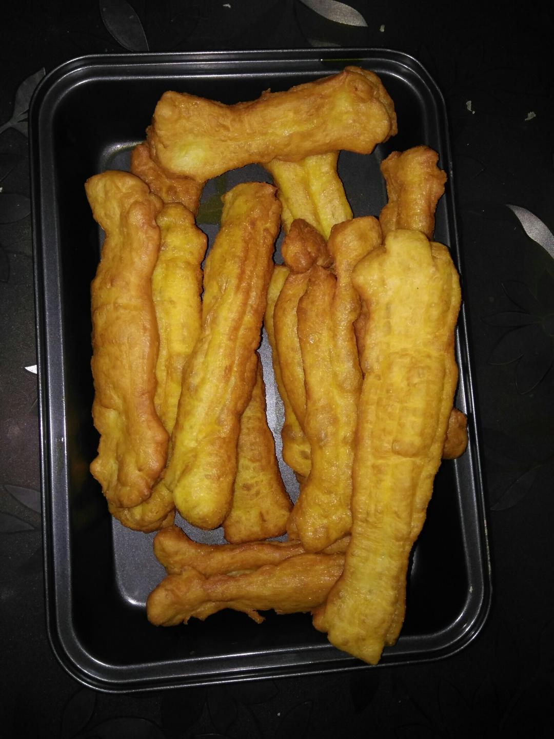 自制简单健康好油条，你值得拥有。。。