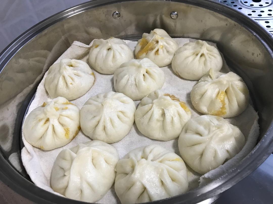 胡萝卜牛肉包子