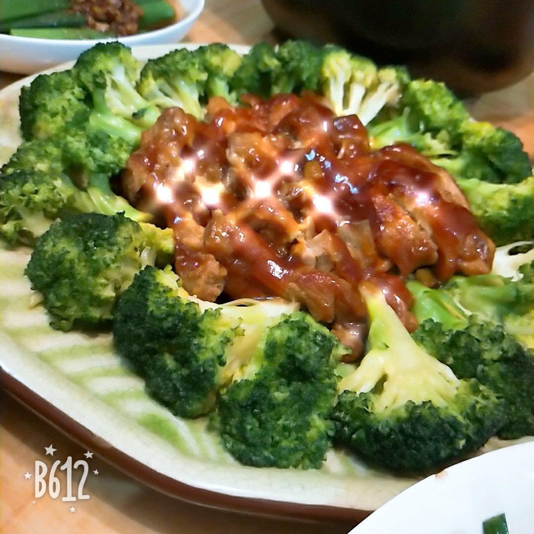 喷香黑椒猪扒饭