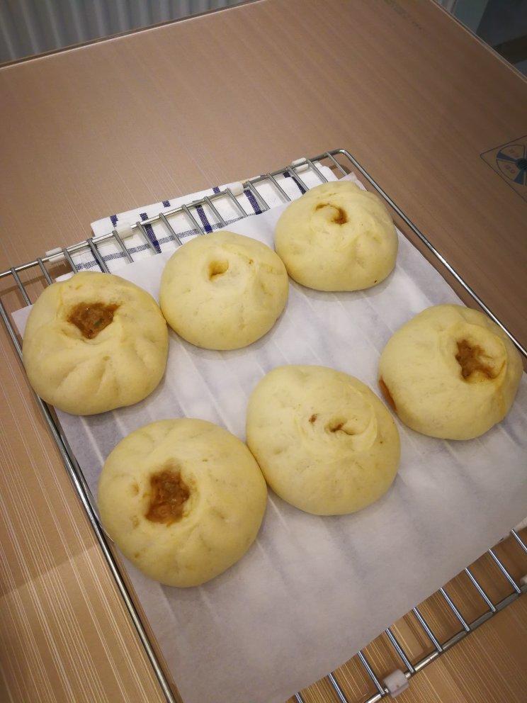 包出有褶子的包子