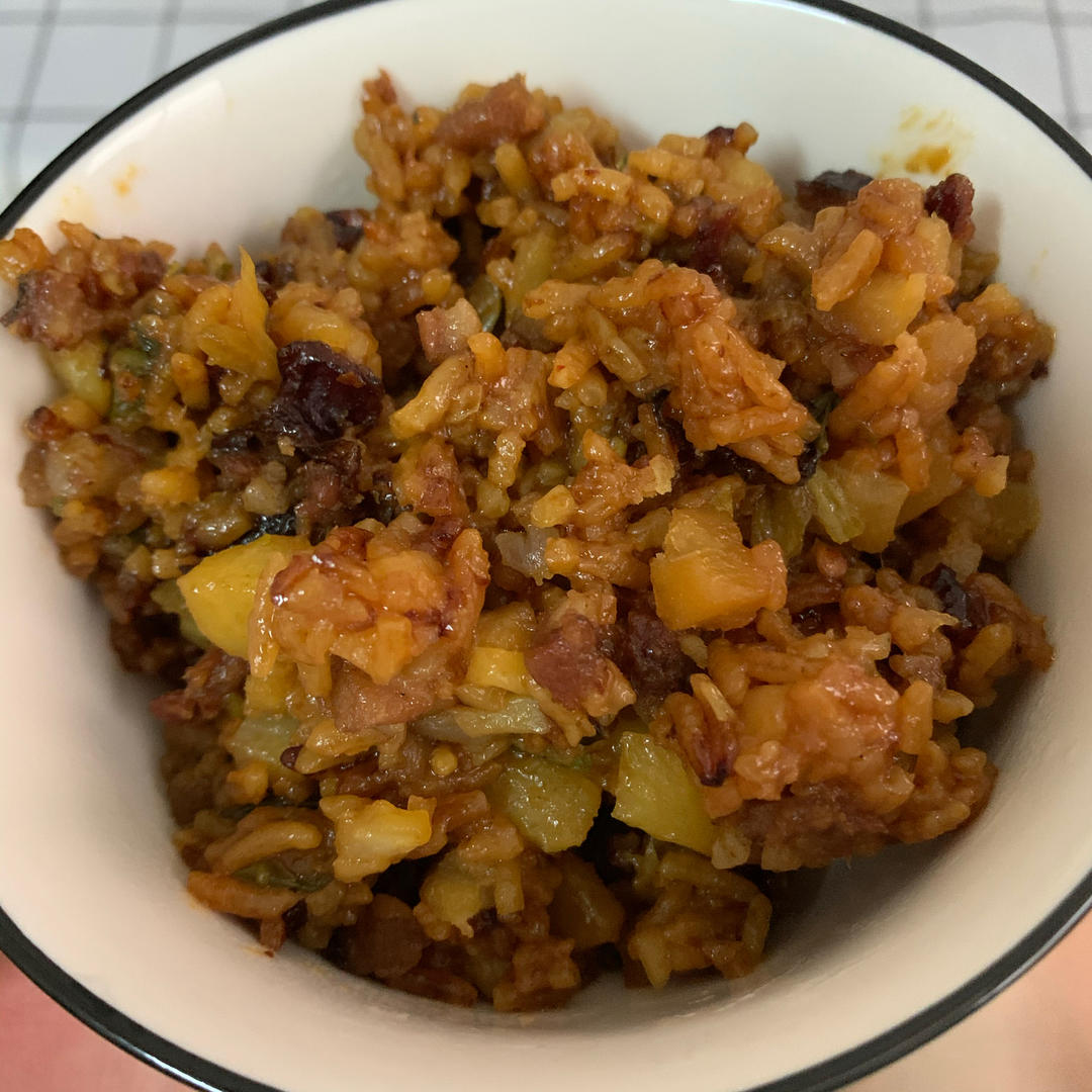 电饭煲灵魂腊肠焖饭