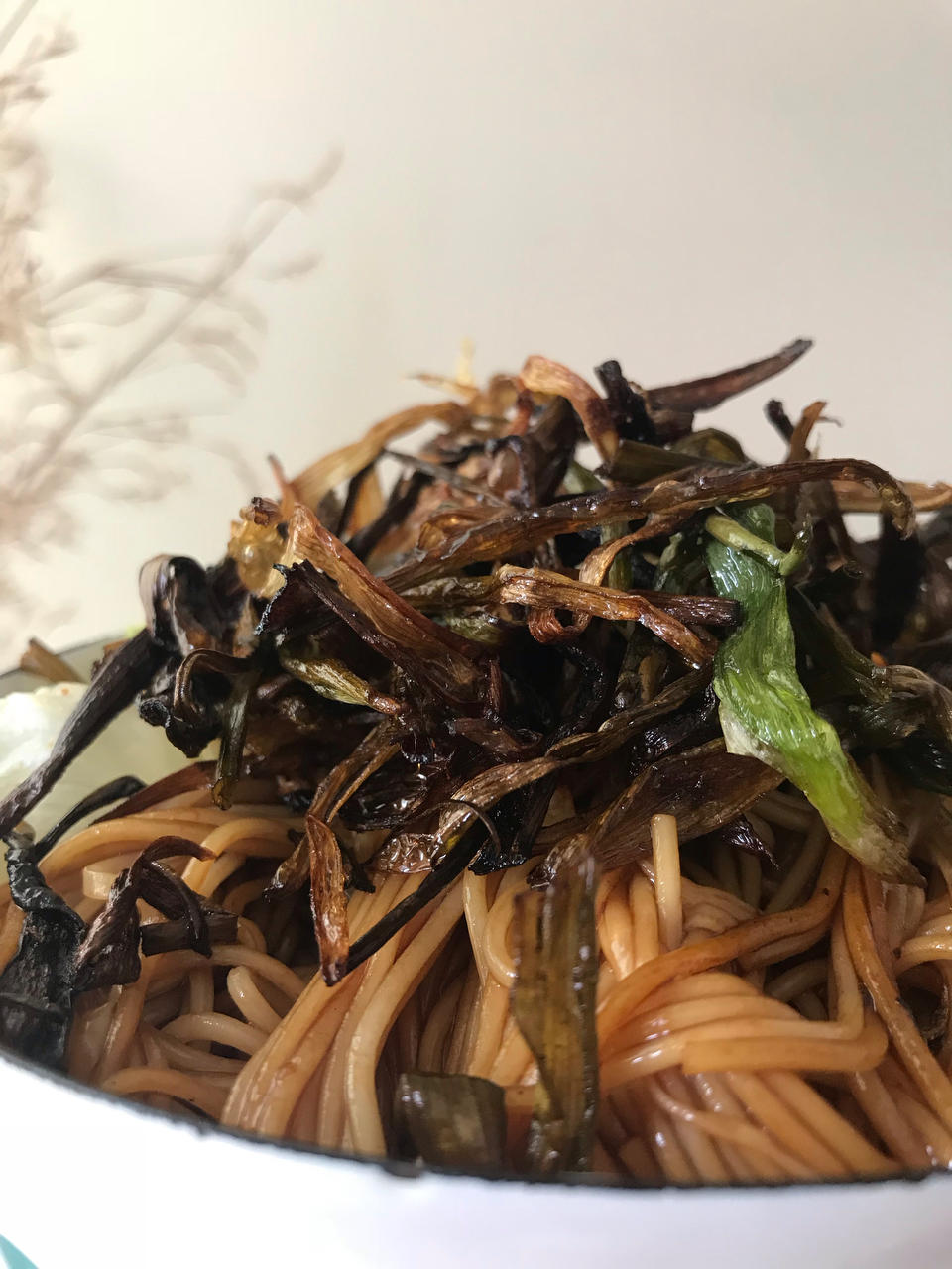 极香的葱油面