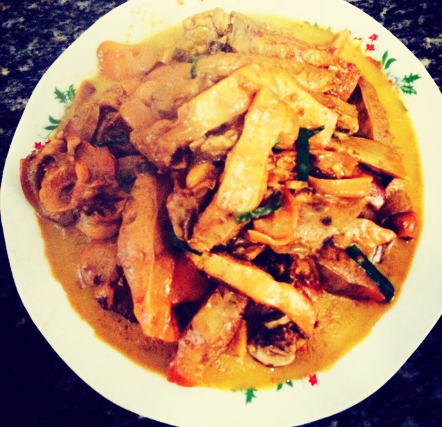 咸菜冬笋炒河蚌肉