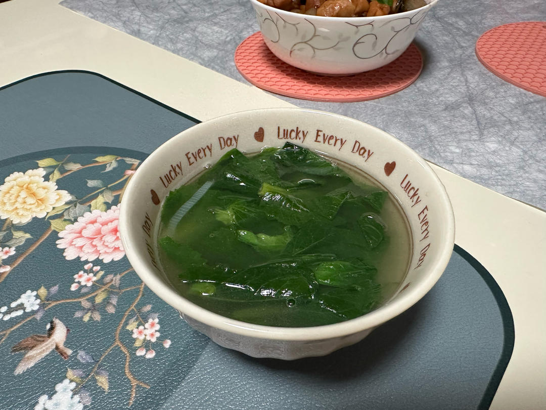 家常豌豆尖汤（勾氏私房菜）