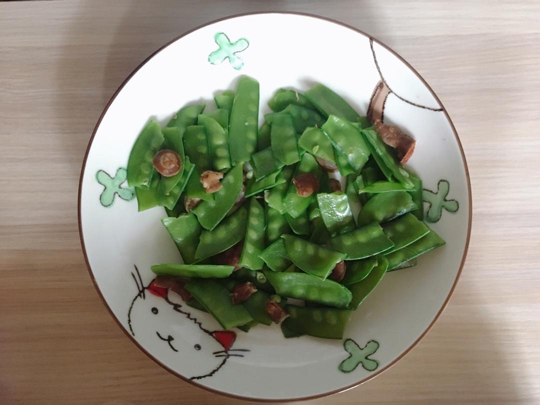 腊肠炒荷兰豆