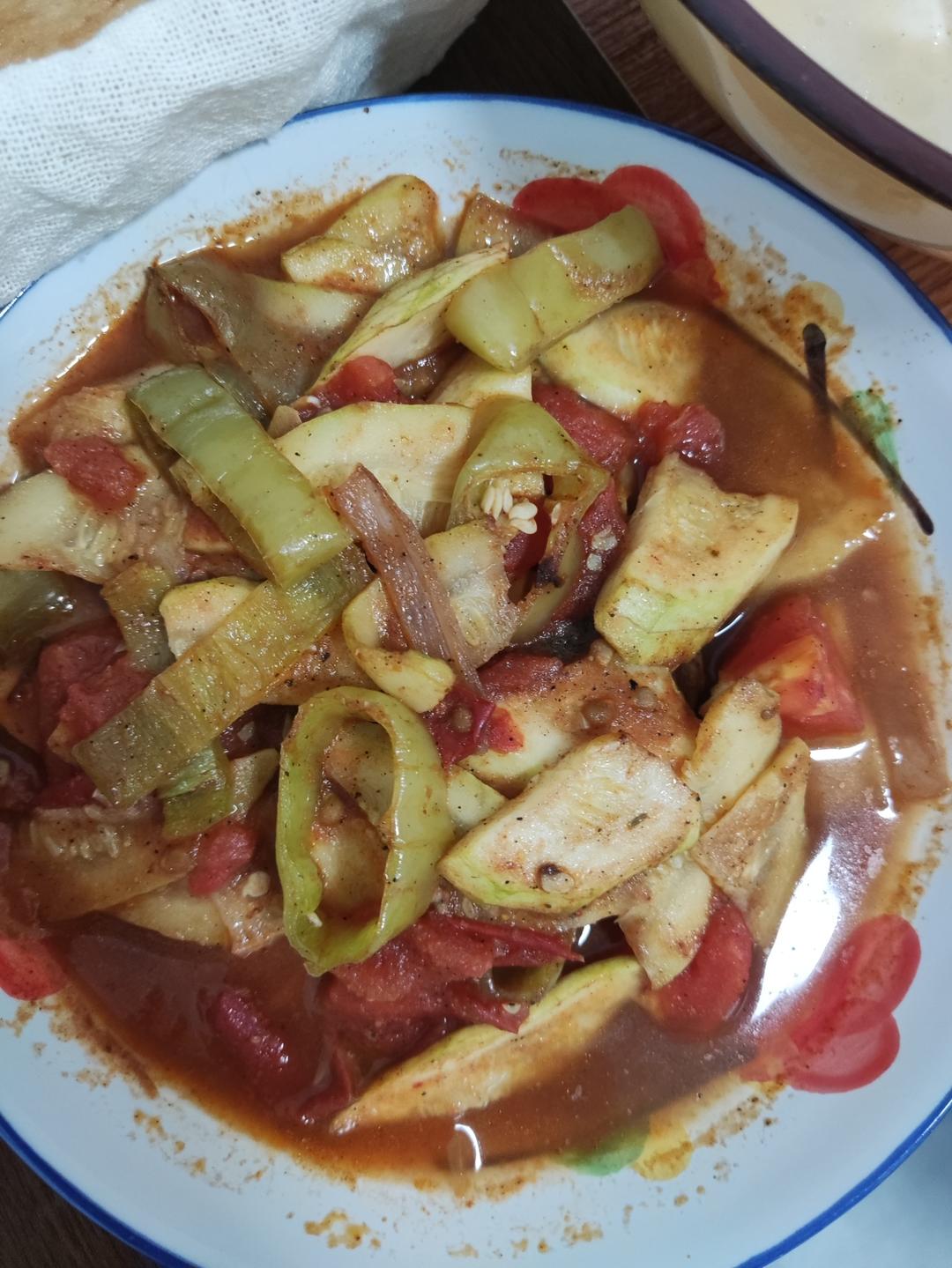 西红柿炒西葫芦