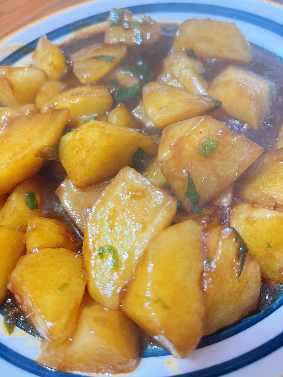 🔥巨下饭，软糯入味！比肉还好吃的红烧土豆