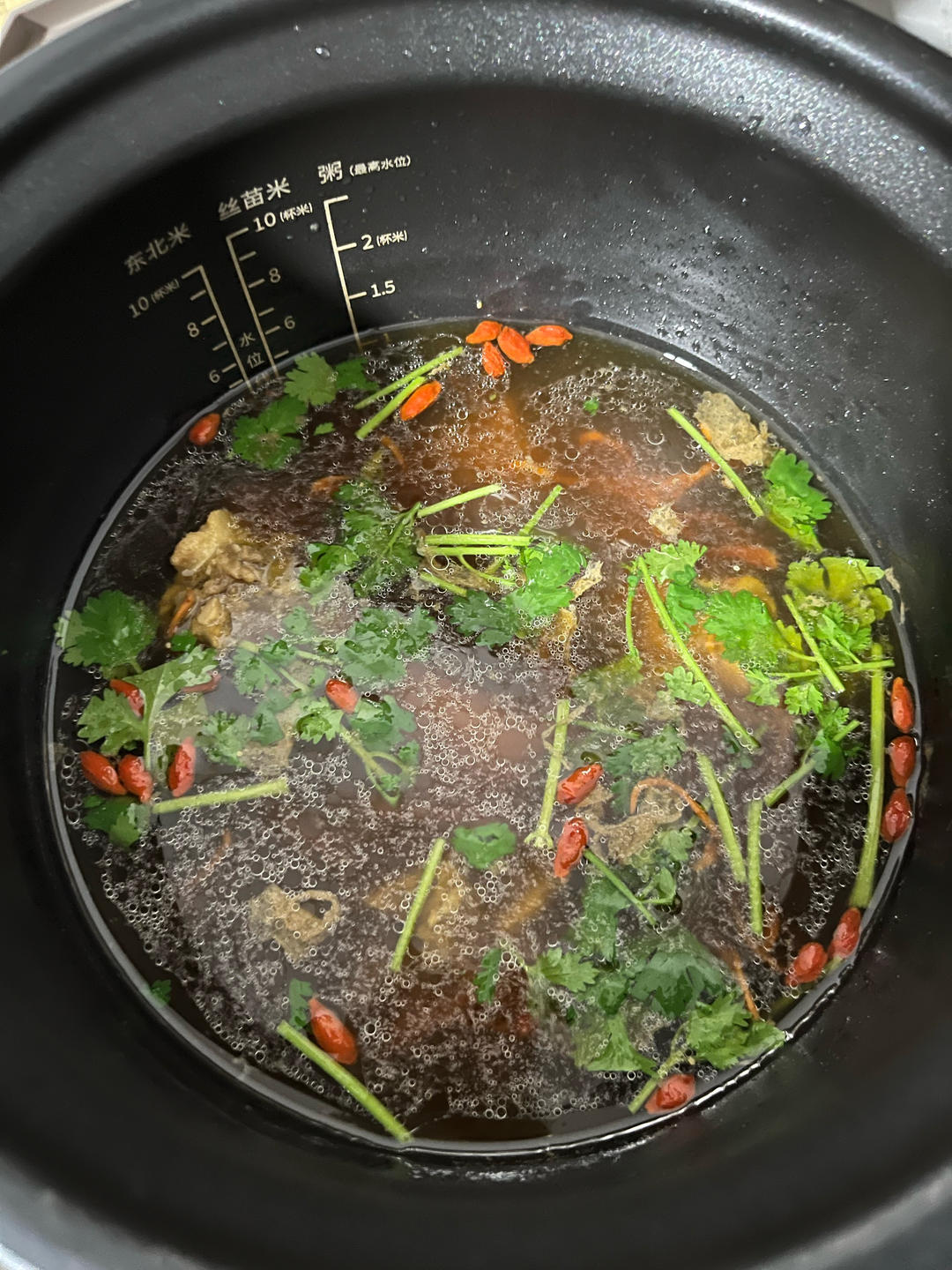 鲜掉眉毛的·羊肚菌汤