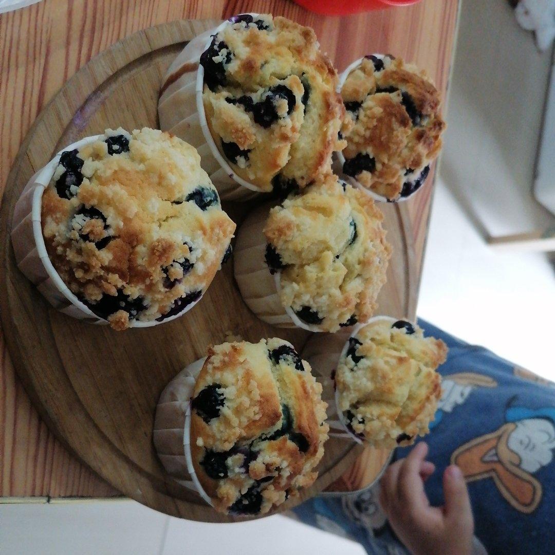 会爆浆的蓝莓玛芬蛋糕