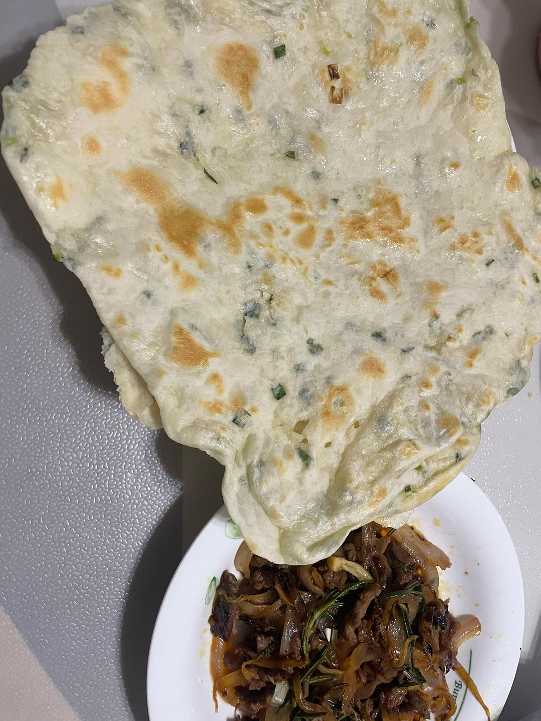迄今为止最好吃最简单的一款面食：（面点小白也不会失手的）葱花千层饼