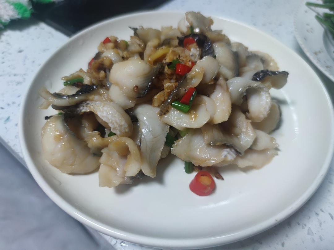 蒜香鱼片